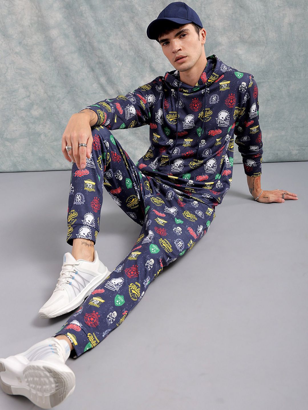 The Indian Garage Co Printed Hooded Sweatshirt & Joggers