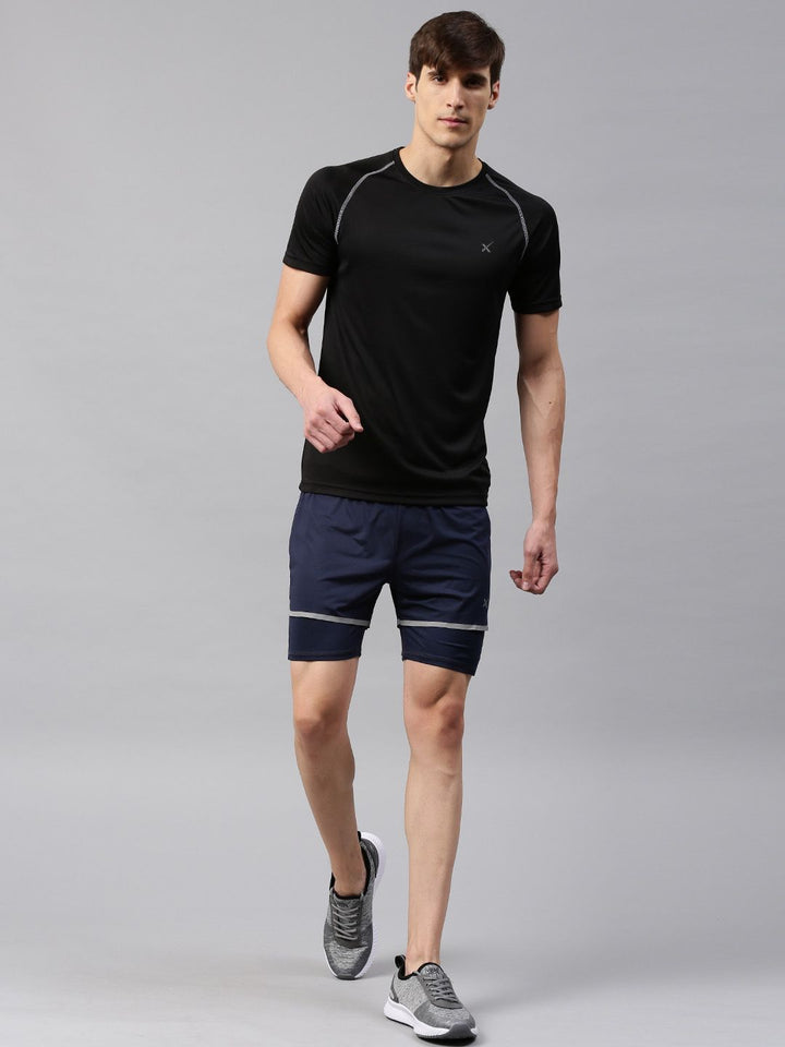 HRX by Hrithik Roshan Men Black Raglan Sleeved T-shirt