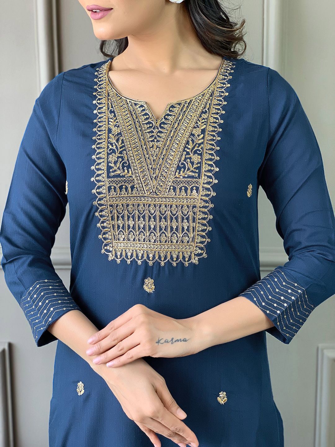 KALINI Floral Embroidered Regular Sequinned Kurta ,Trousers & Dupatta