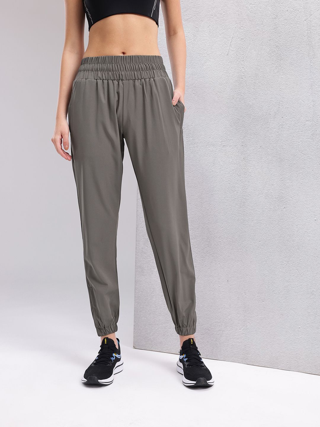 HRX by Hrithik Roshan Women High Waist Rapid-Dry Training Joggers
