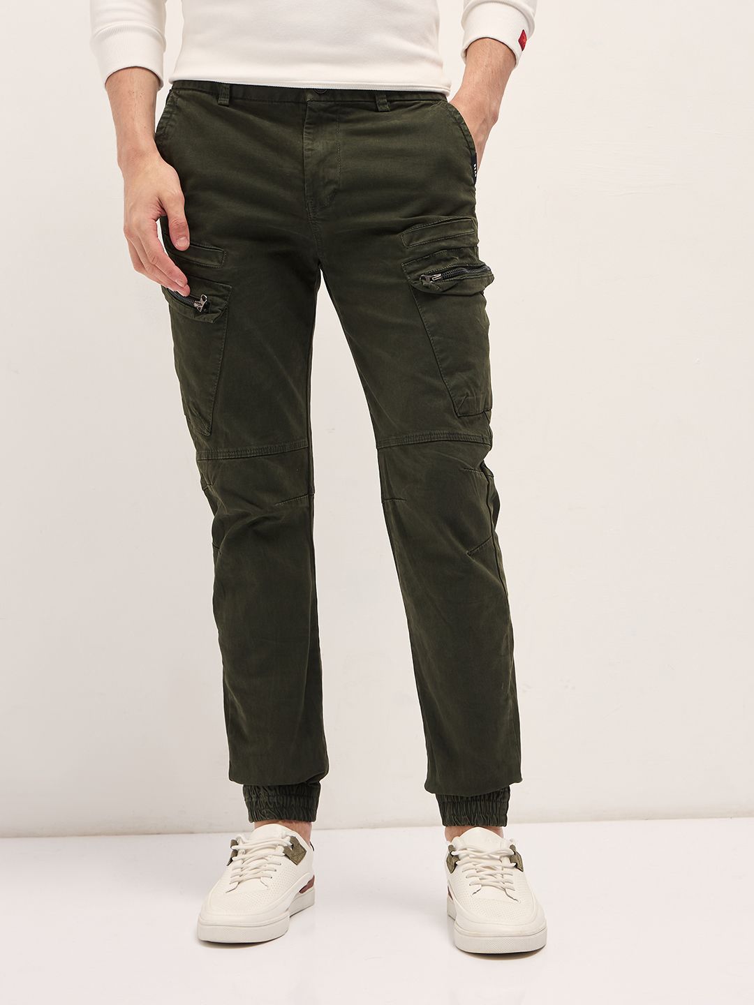 THE BEAR HOUSE Men Cotton Solid Slim Fit Cargo