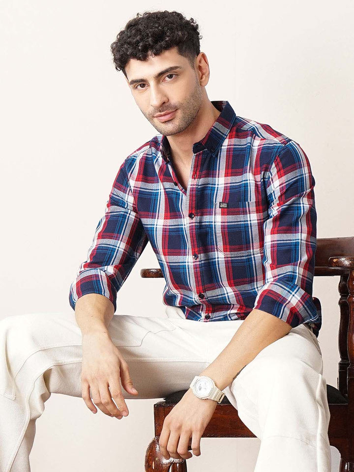 The Indian Garage Co Men Navy Blue & Red Slim Fit Checked Casual Shirt