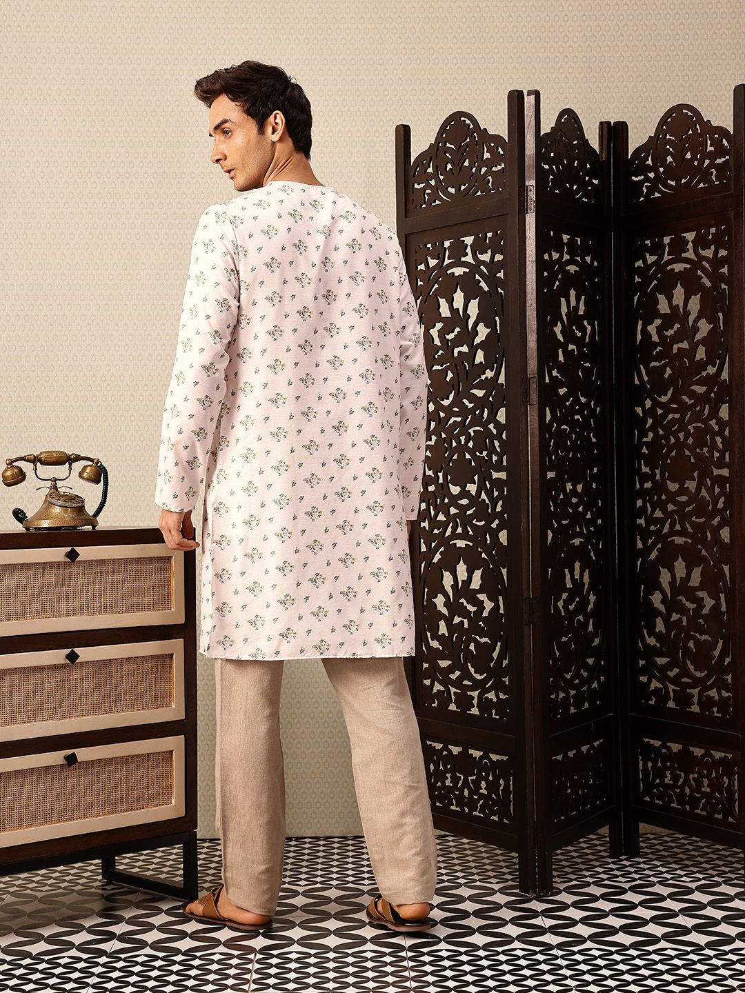 House of Pataudi Floral Printed Rozana Kurta