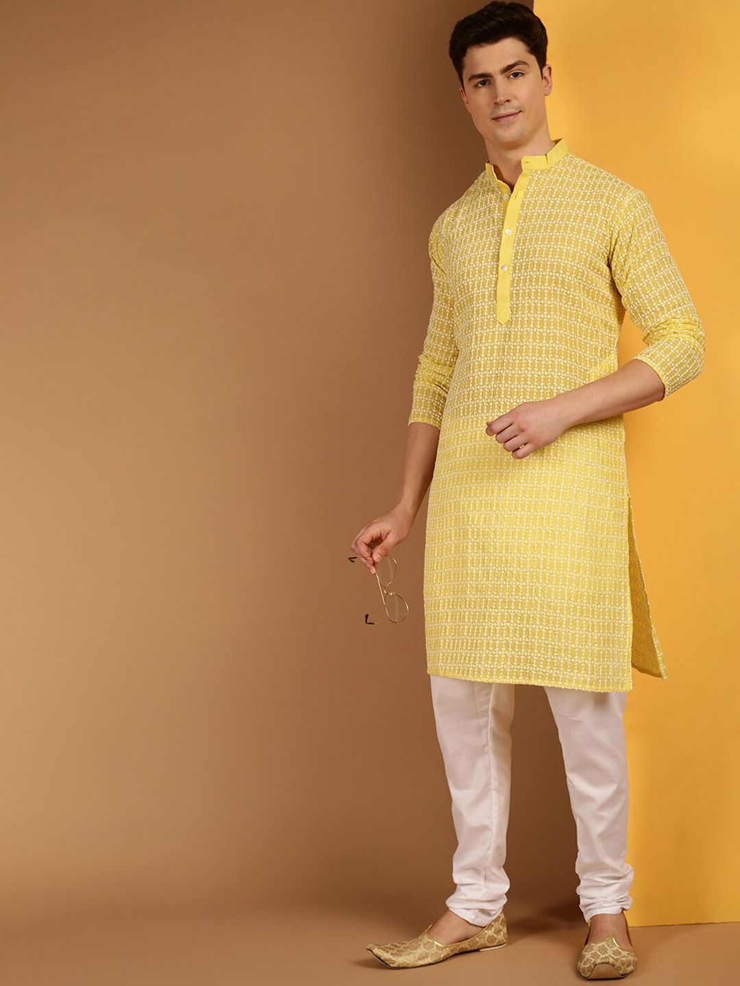 SOJANYA Motif Etnik Bersulam Kolar Katun Murni Kurta
