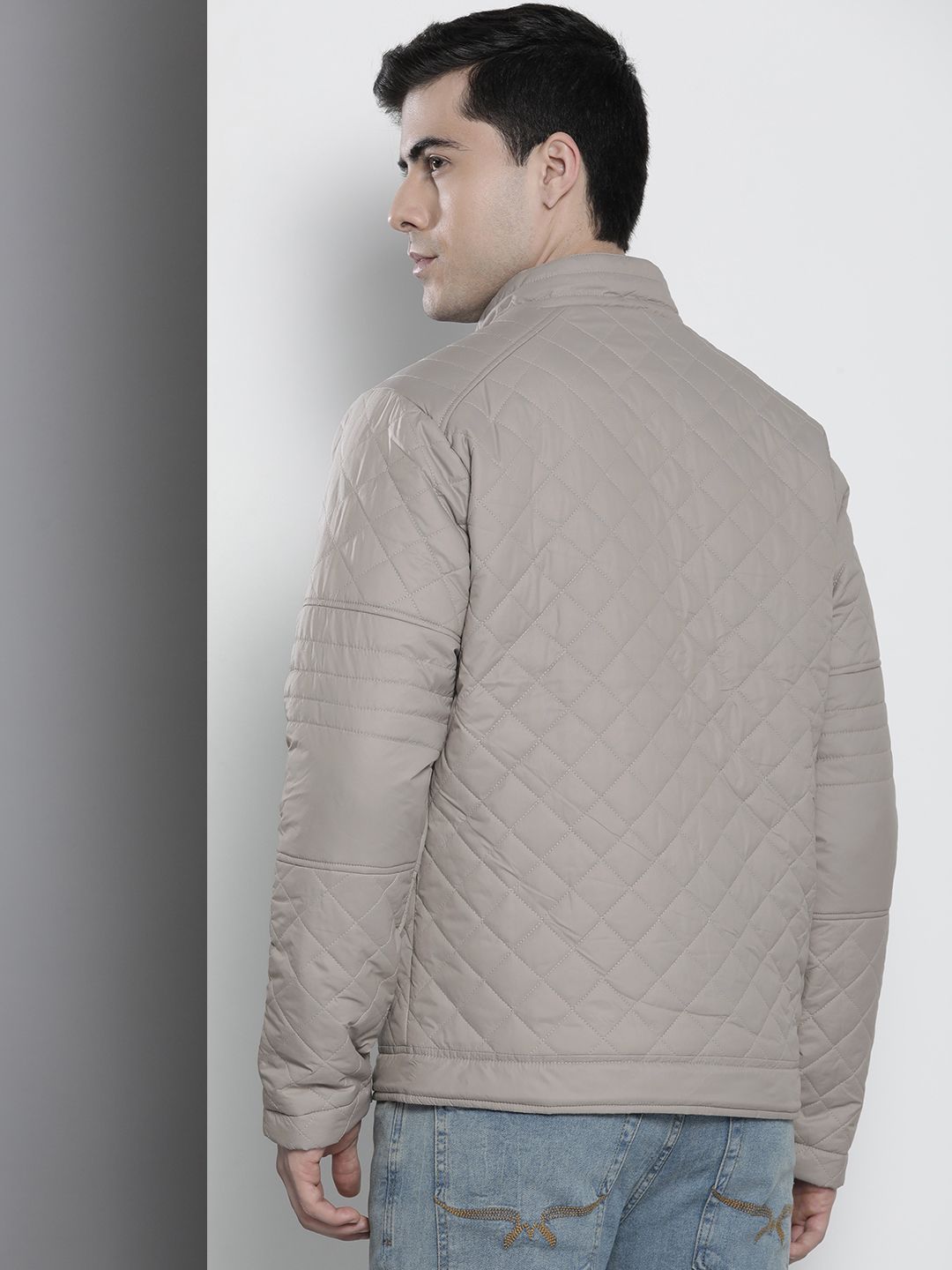 The Indian Garage Co Men Slim Fit Zip-Front Puffer Jacket with Insert Pockets