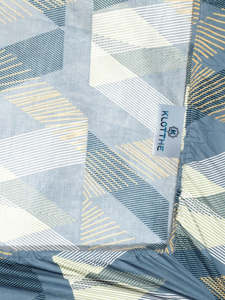 KLOTTHE Turquoise Blue & White Printed Fitted 300TC Single Bedsheet & Pillow Covers