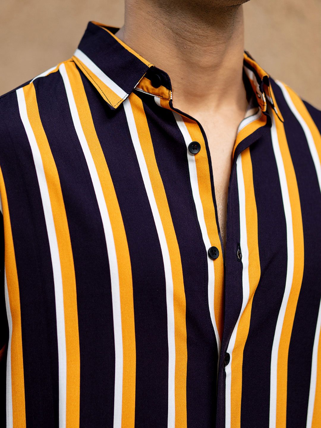 Powerlook Men Vertical Striped Spread Collar Casual Shirt