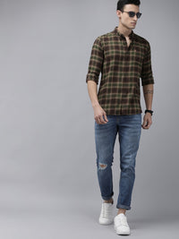 THE BEAR HOUSE Men Brown and Green Tartan Checks Slim Fit Casual Shirt