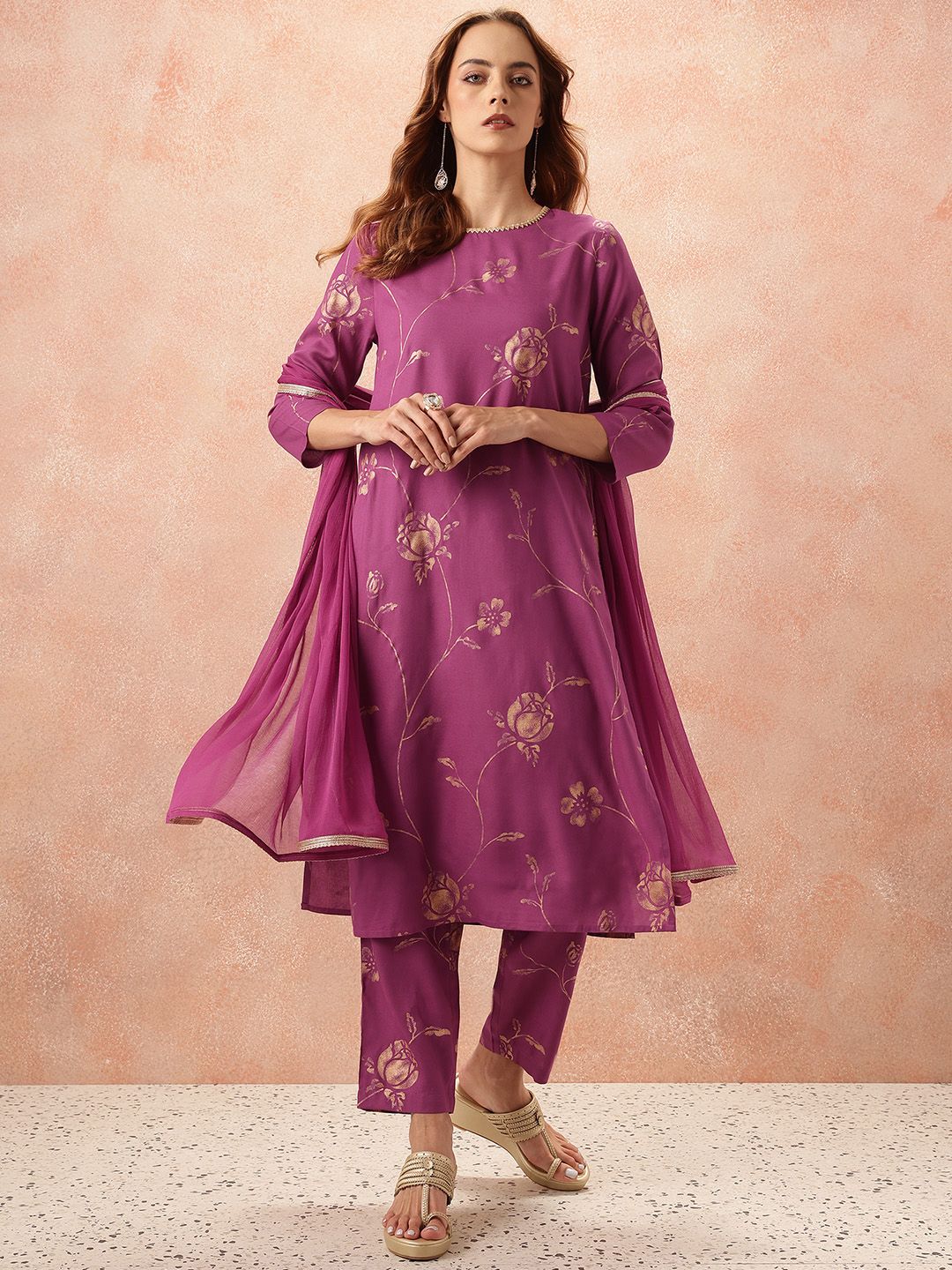 all about you Floral Printed Regular Gotta Patti Kurta with Trousers & With Dupatta