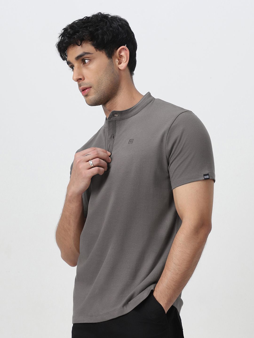 Urbano Fashion Men's Dark Grey Solid Mandarin Collar Slim Fit Half Sleeve Cotton T-Shirt