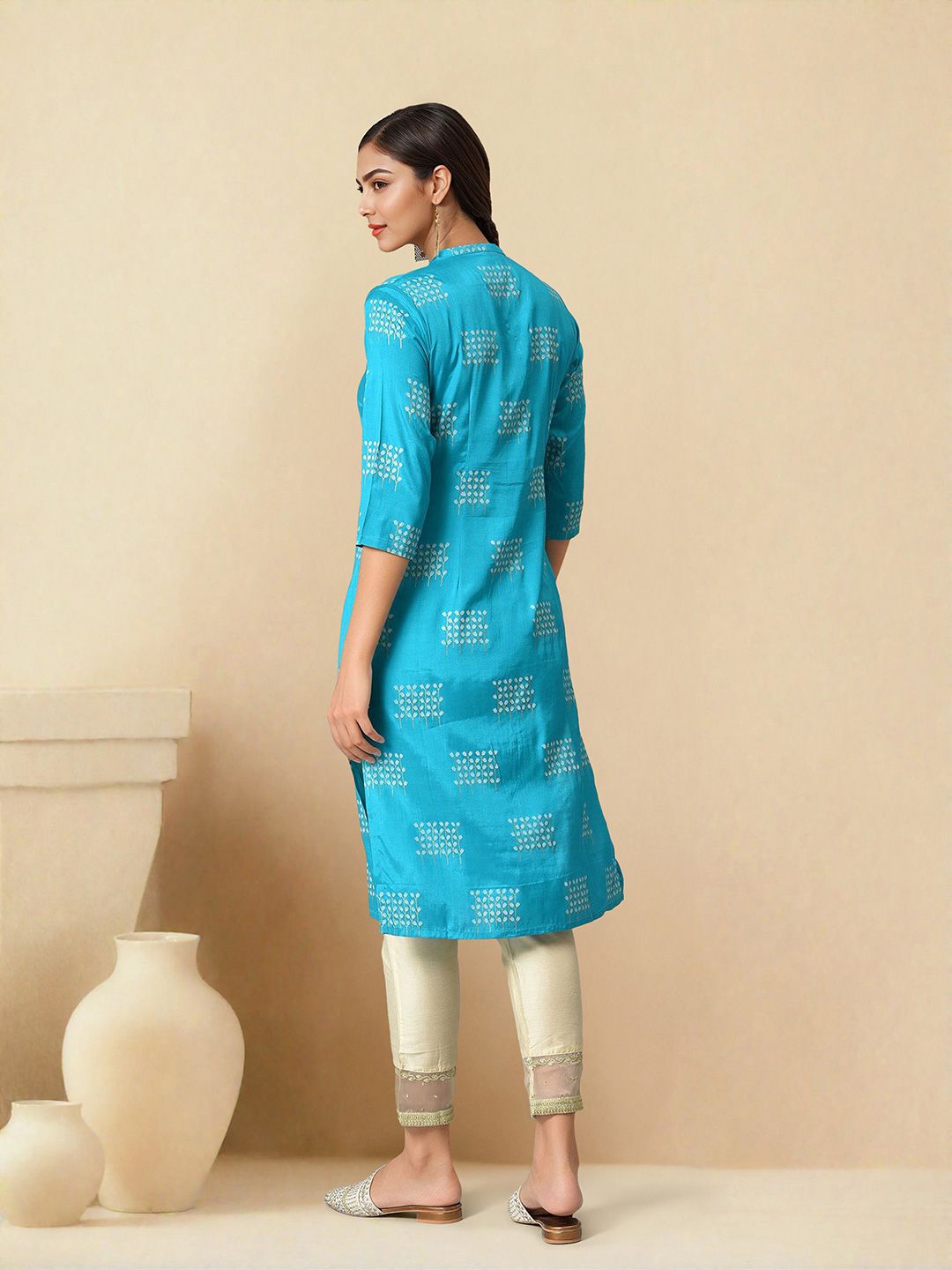 W Women Mandarin Collar Floral Printed Kurta
