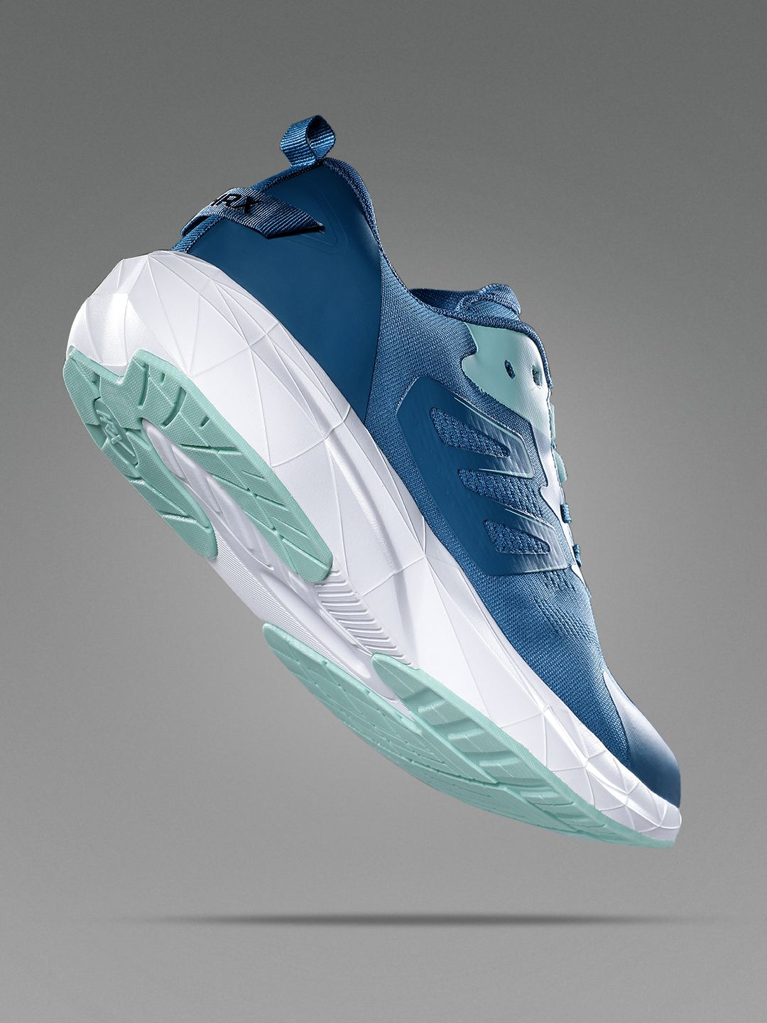 HRX by Hrithik Roshan Men CARBONIC Running Shoes