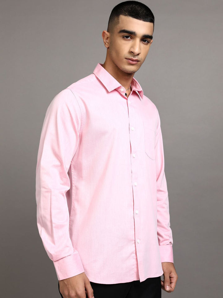 Highlander Men Slim Fit Casual Shirt