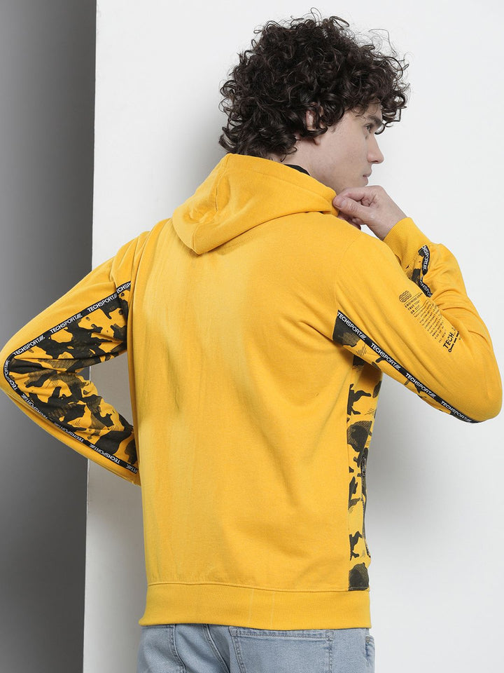 The Indian Garage Co Men Printed Hooded Sweatshirt