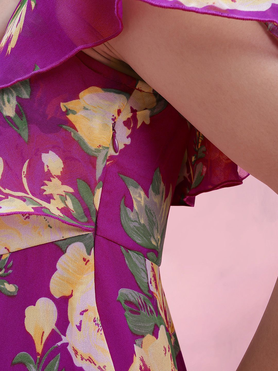 DressBerry Floral Print V-Neck Layered A-Line Midi Dress