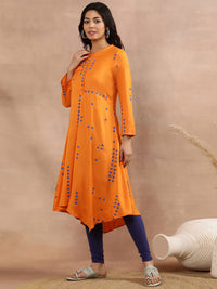 W Geometric Printed Mandarin Collar Anarkali Kurta With Legging