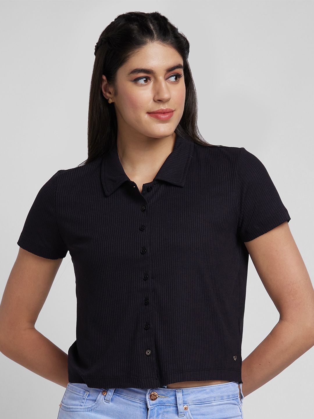 SPYKAR Spread Collar Short Sleeves Casual Shirt