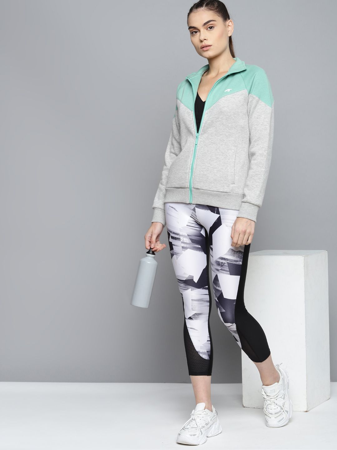 Alcis Women Grey Melange Colourblocked Sea Green Sporty Jacket