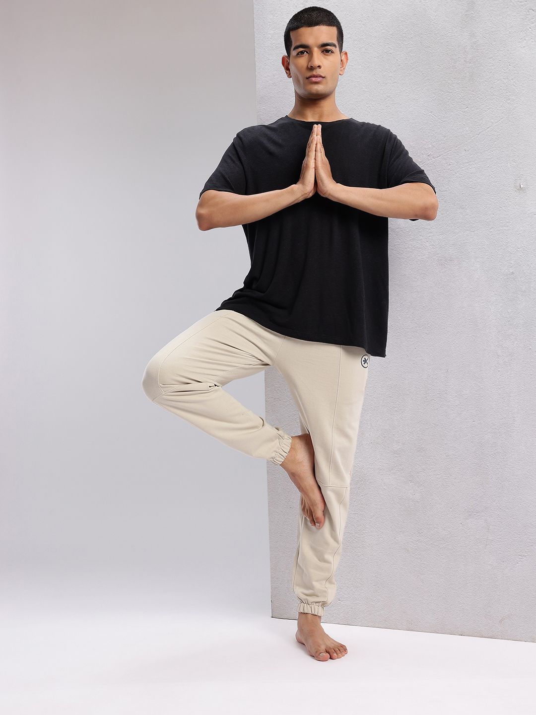 HRX by Hrithik Roshan Men Panelled Yoga Joggers