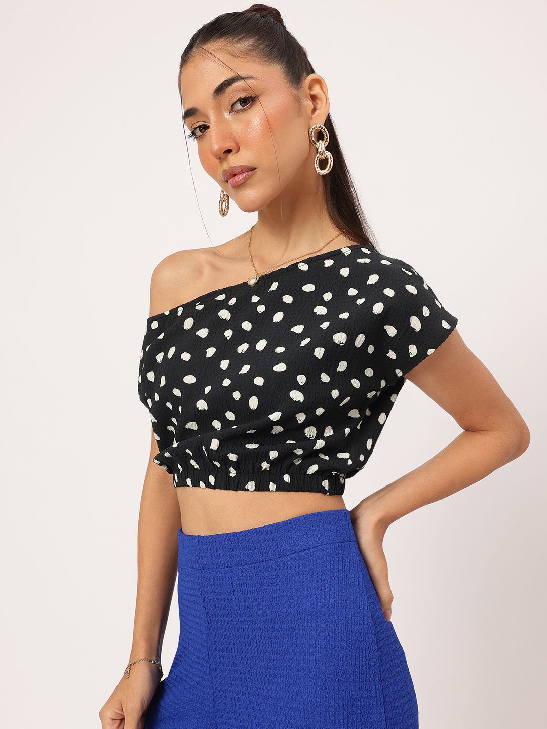 DressBerry Printed One-Shoulder Crop Top