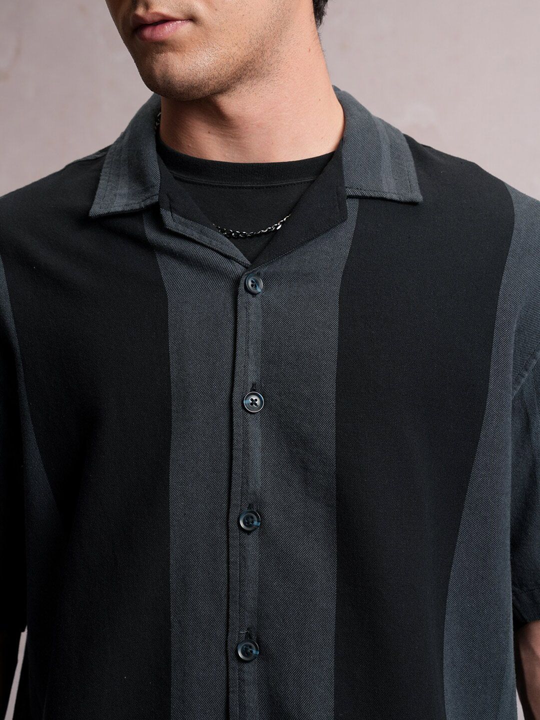 LOCOMOTIVE Dobby Textured Striper Camp Collar Oversized Shirt