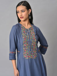 W Women Floral Yoke Design Keyhole Neck Thread Work Kurta