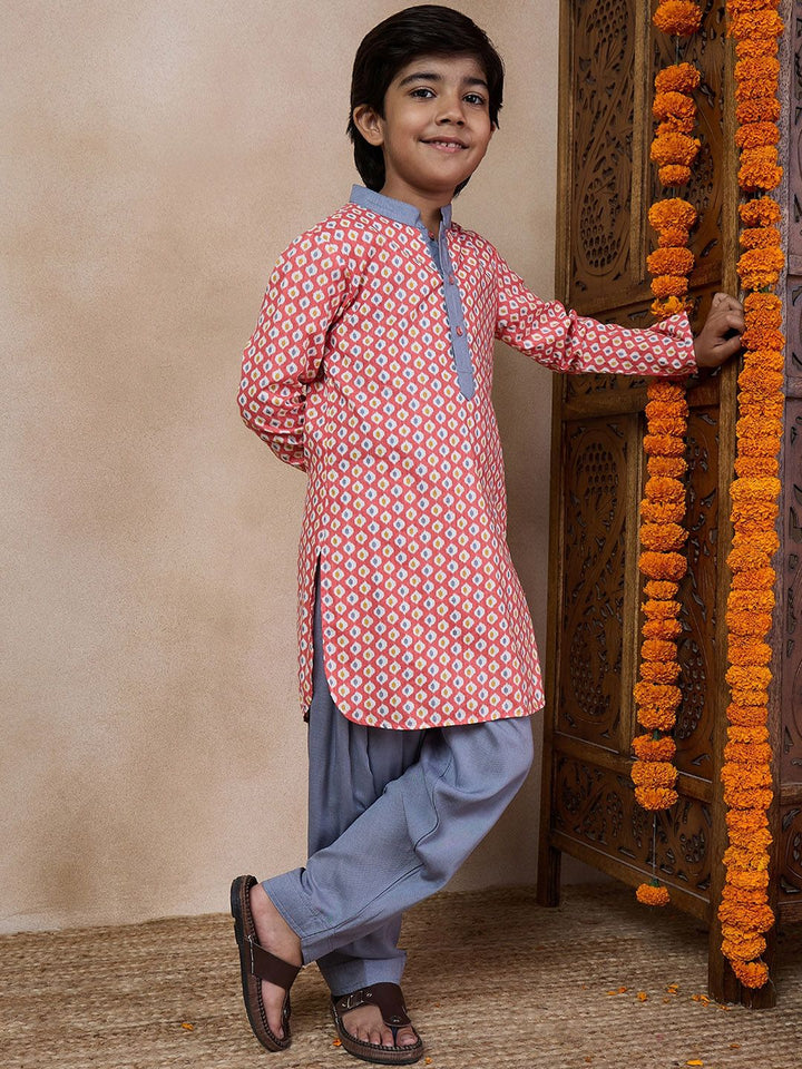 pspeaches Boys Mandarin collar Floral Printed Regular Kurta with Pyjamas