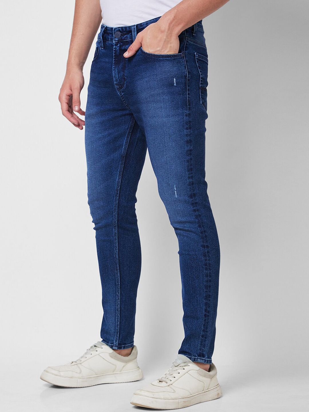 SPYKAR Men Tapered Fit Clean Look Light Fade Mid Rise Cotton Jeans