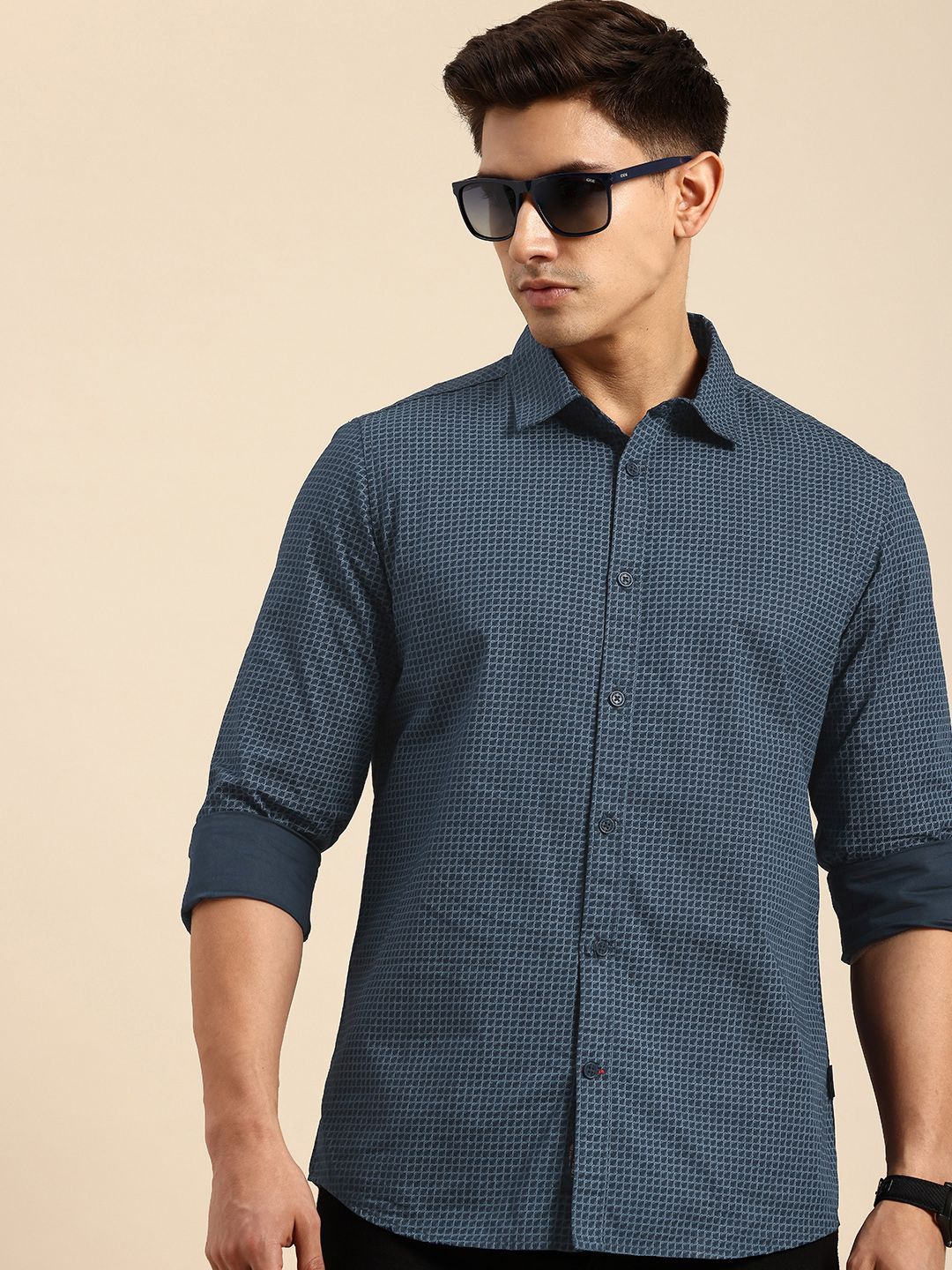 Being Human Spread Collar Geometric Printed Cotton Slim Fit Casual Shirt