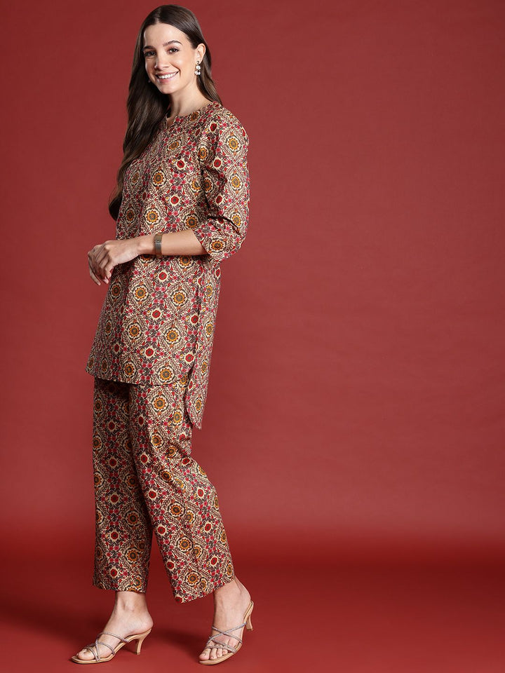 Anouk Floral Print Pure Cotton High-Low Kurta with Trousers
