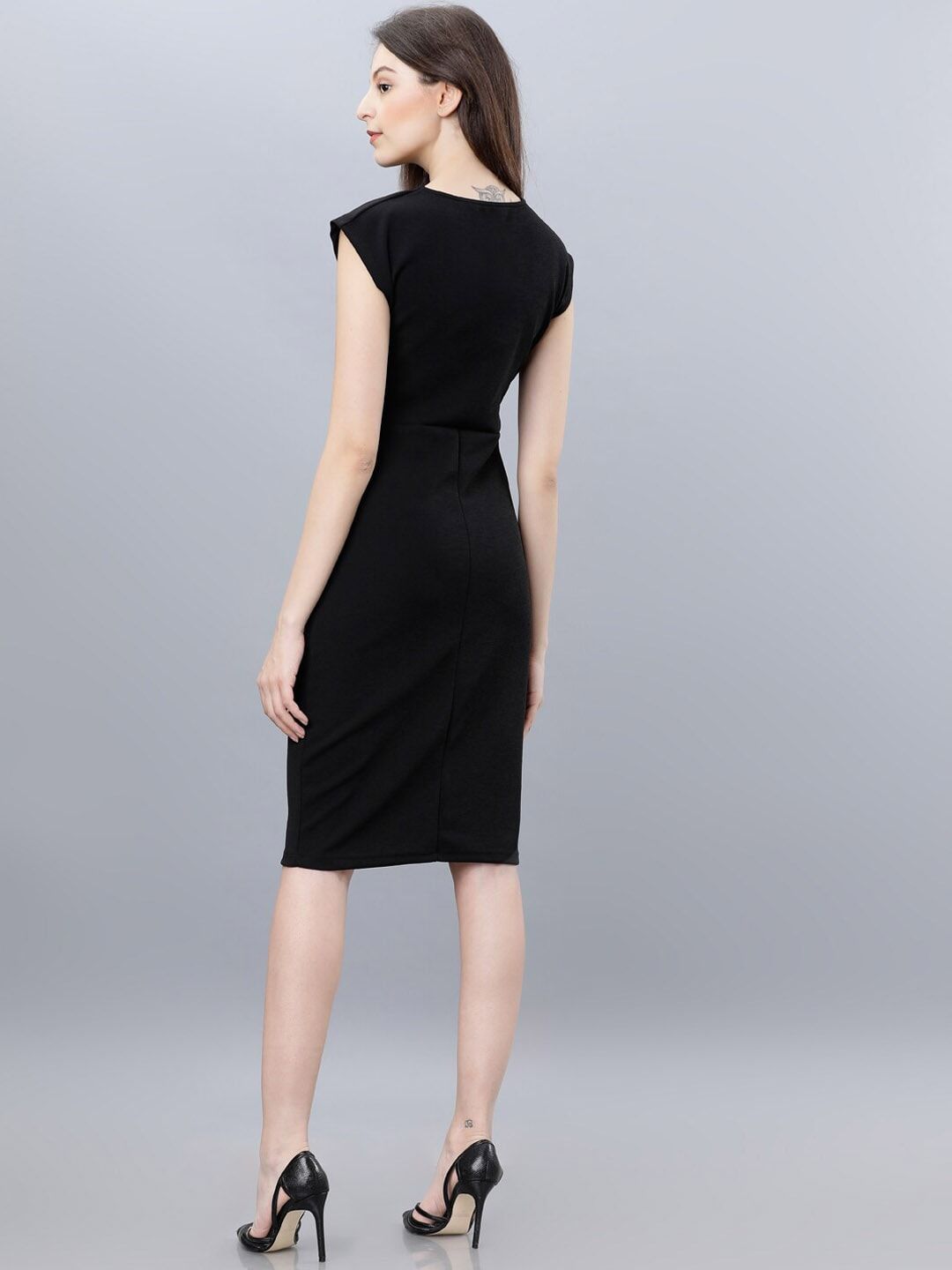 CHIC BY TOKYO TALKIES Women Black Solid Wrap Dress