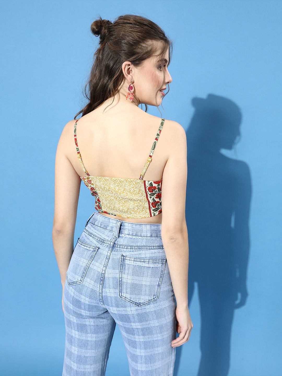 Berrylush Women Gorgeous Red Floral Cropped Top