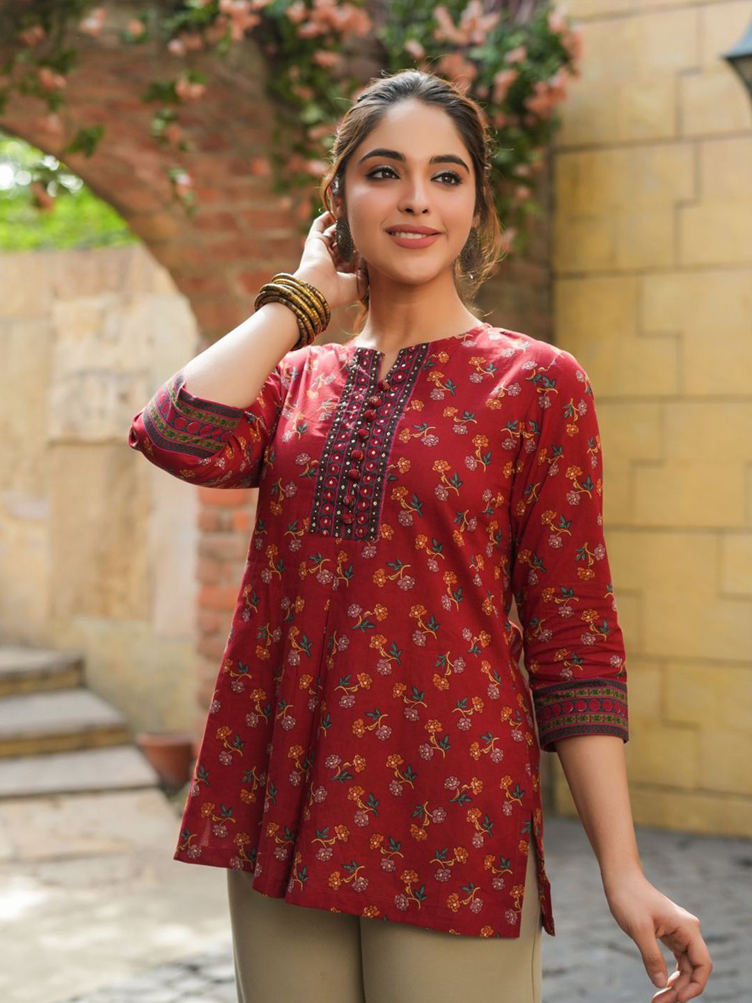 Rain & Rainbow Floral Printed Sequinned Pure Cotton Kurti
