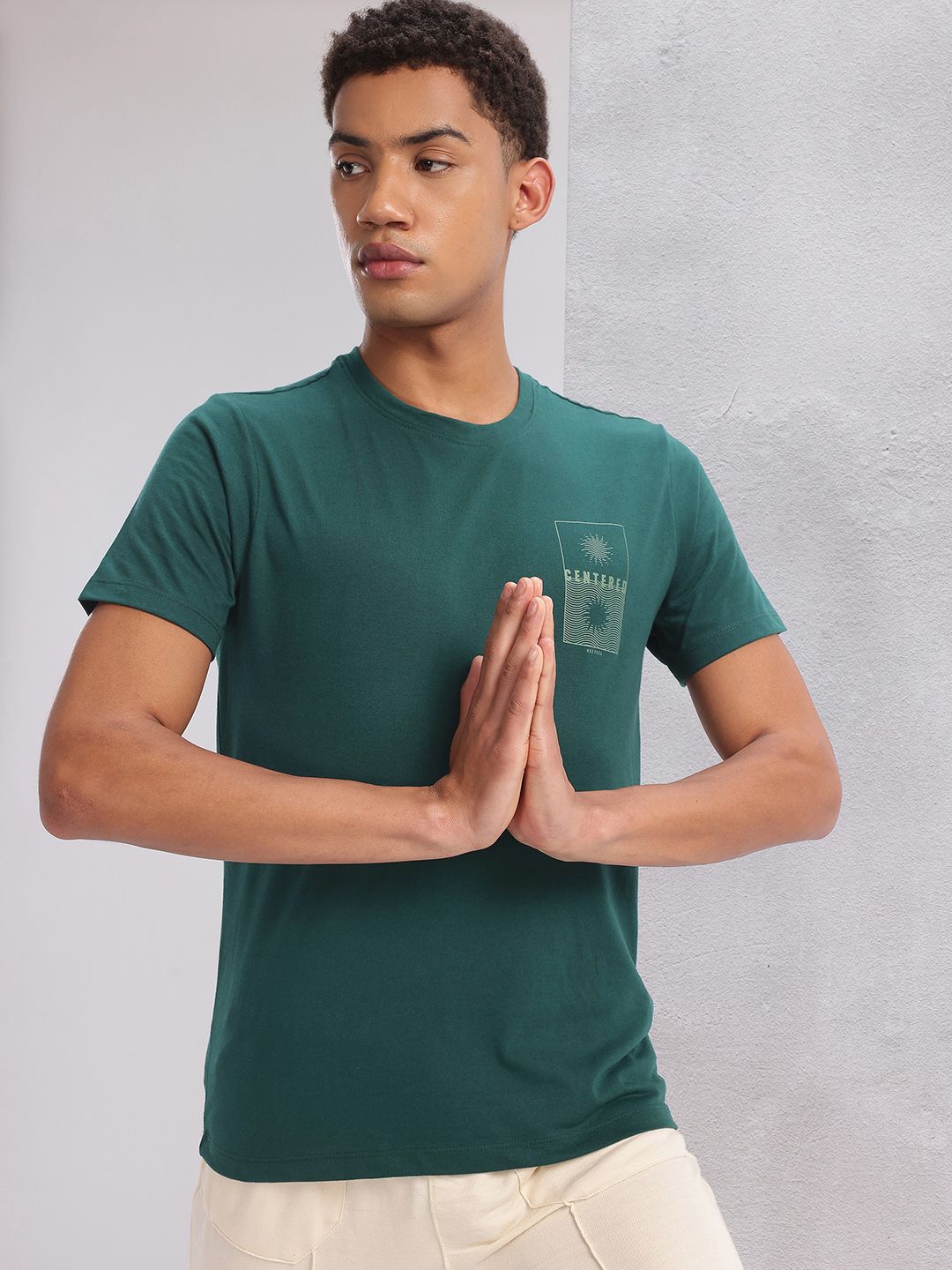 HRX by Hrithik Roshan Solid Round Neck Short Sleeves Yoga T-shirt