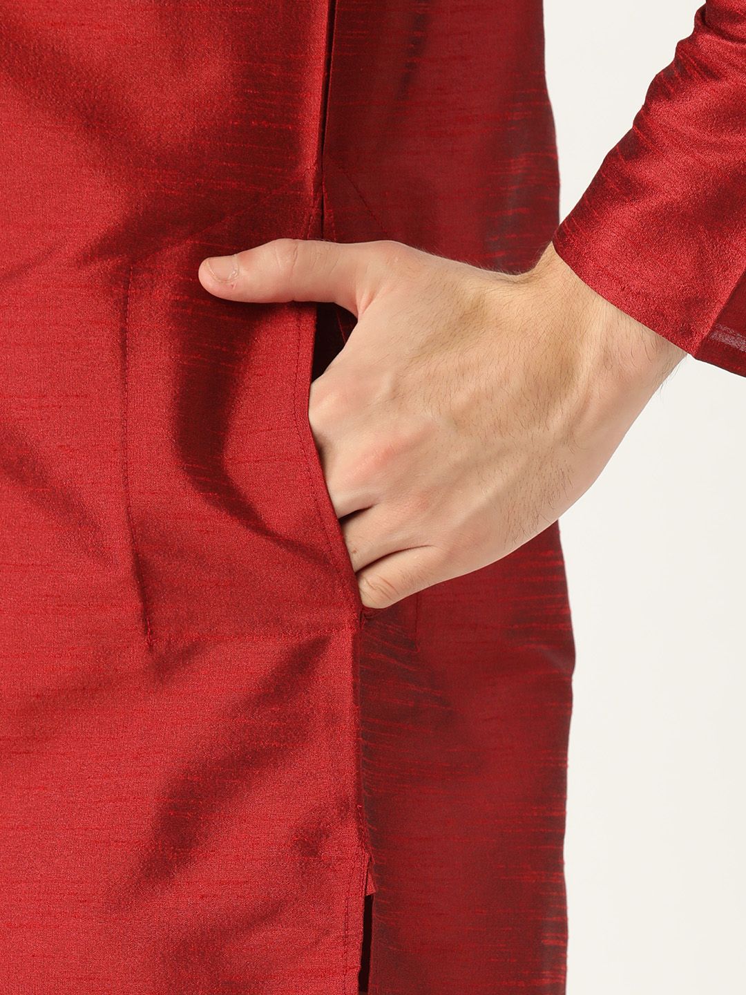 SOJANYA Men Maroon Solid Straight Kurta