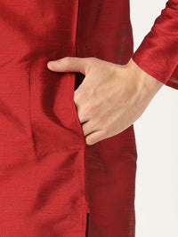 SOJANYA Men Maroon Solid Straight Kurta
