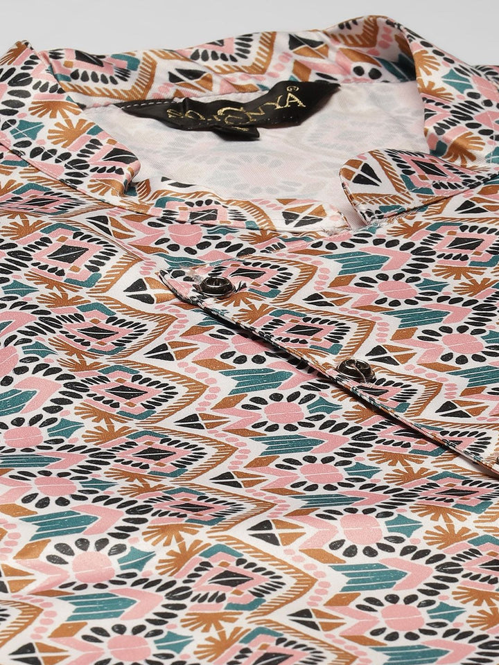 SOJANYA Men Grey & Pink Kurta with Churidar