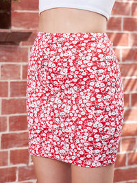 Berrylush Floral Printed Stretchable Pencil Mini Skirt