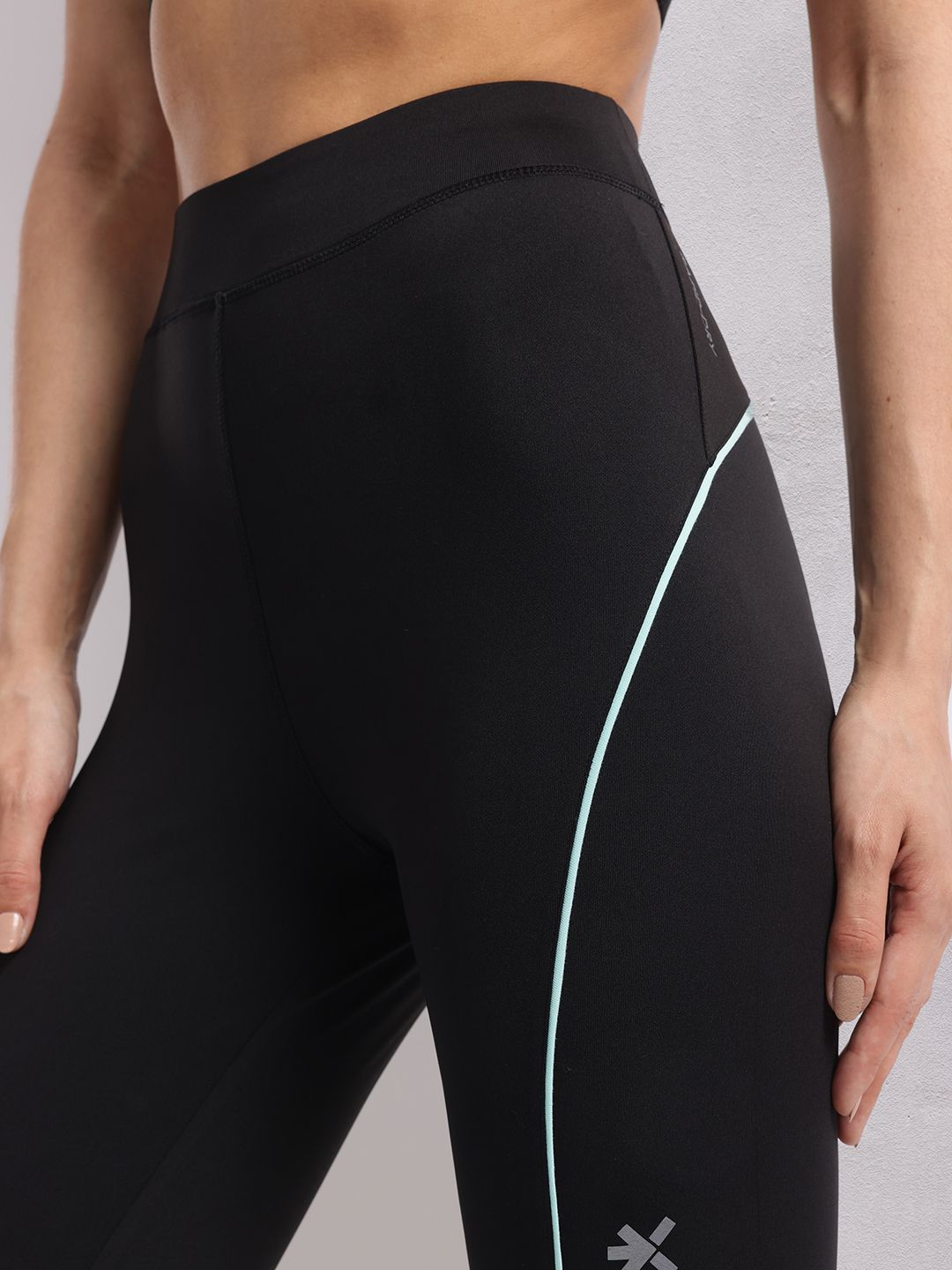 HRX by Hrithik Roshan Women Printed Rapid-Dry Running Tights