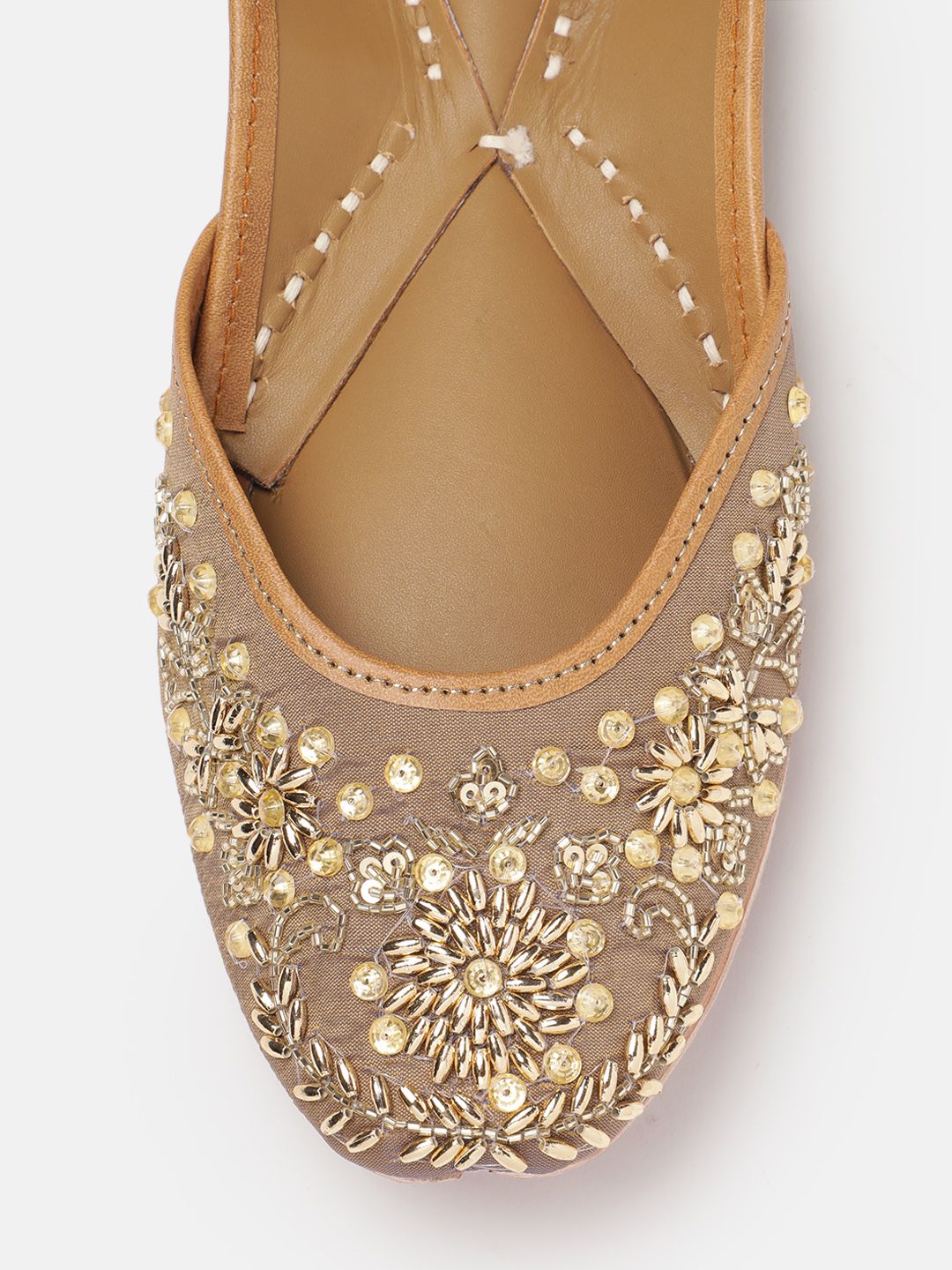 House of Pataudi Women Floral Embellished Leather Mojaris