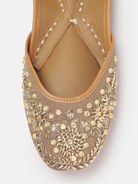 House of Pataudi Women Floral Embellished Leather Mojaris