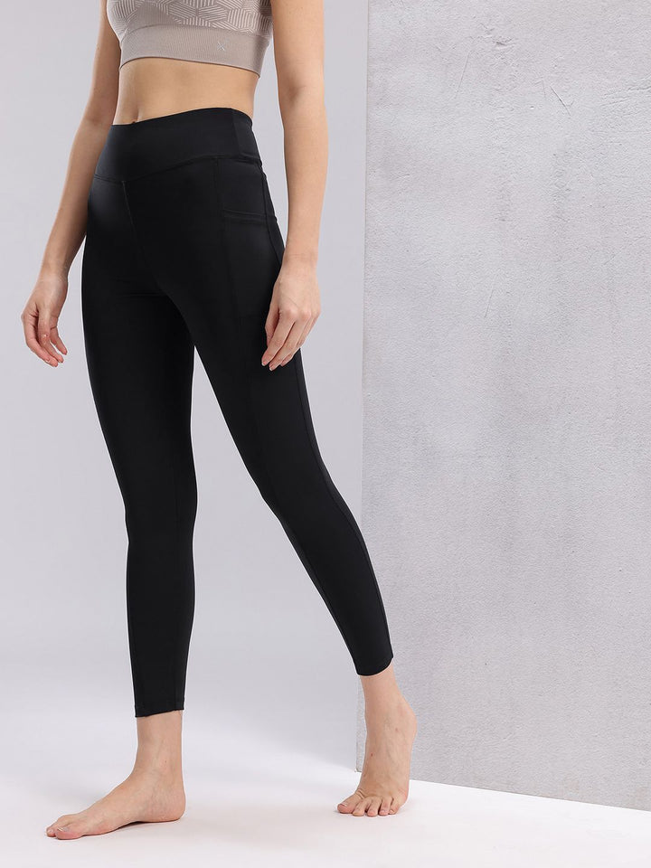 HRX by Hrithik Roshan Women Mid-Rise Cropped Rapid-Dry Yoga Tights