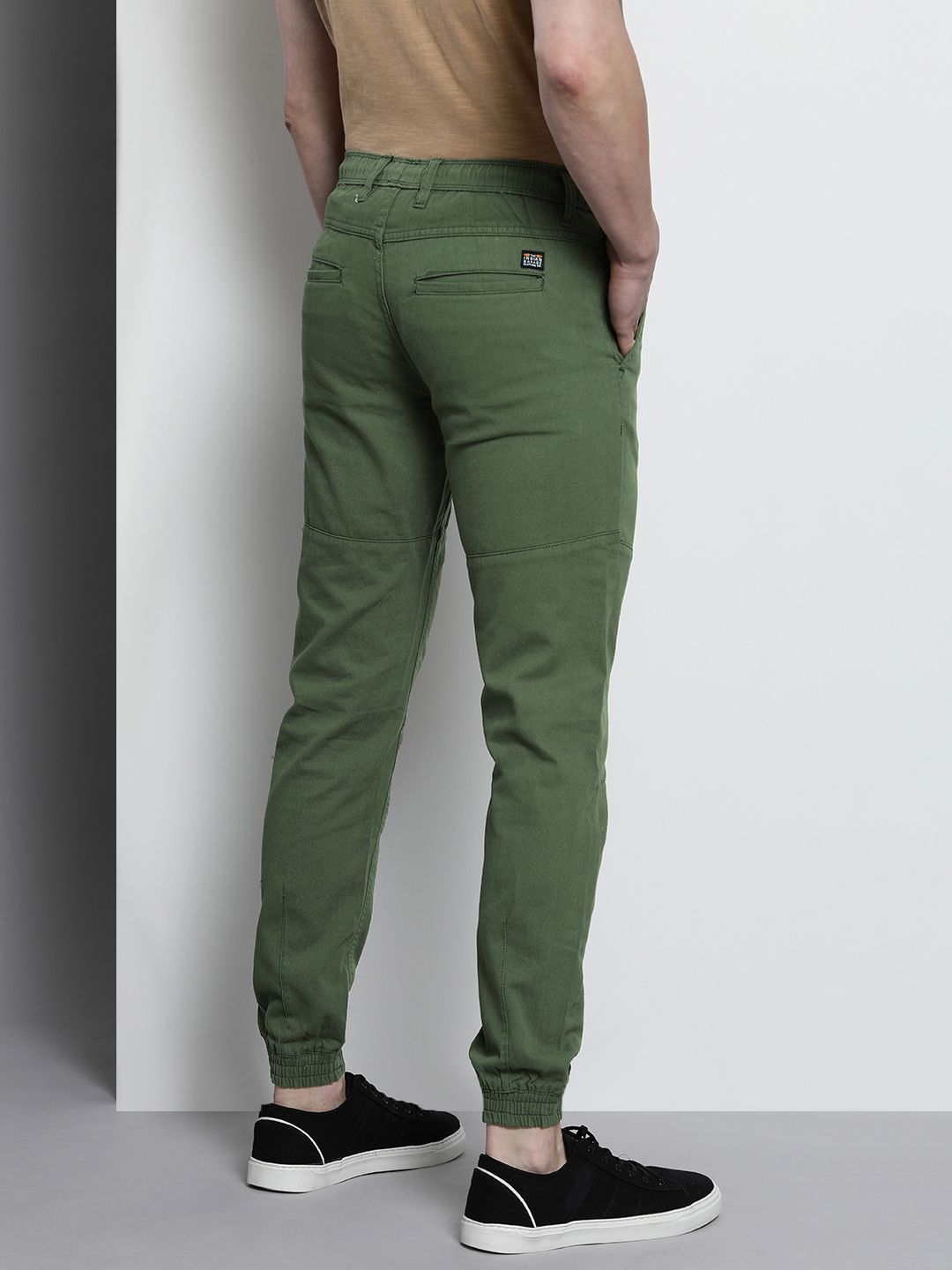 The Indian Garage Co Men Green Joggers Trousers