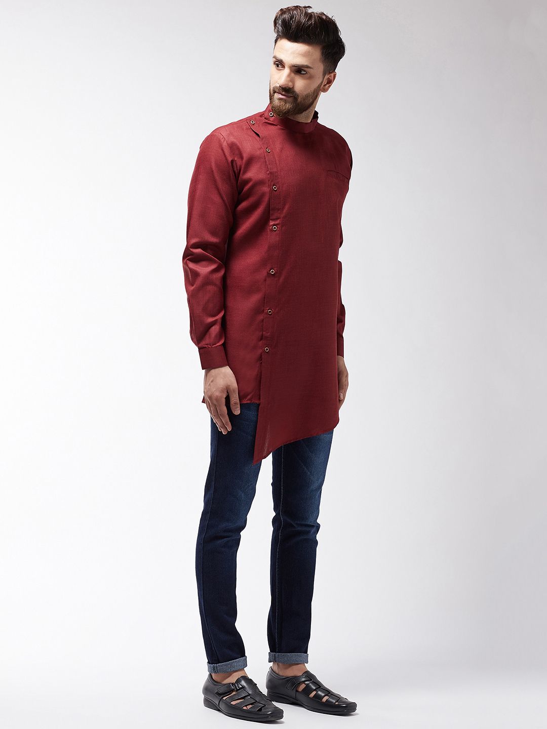 SOJANYA Men Maroon Solid Straight Kurta