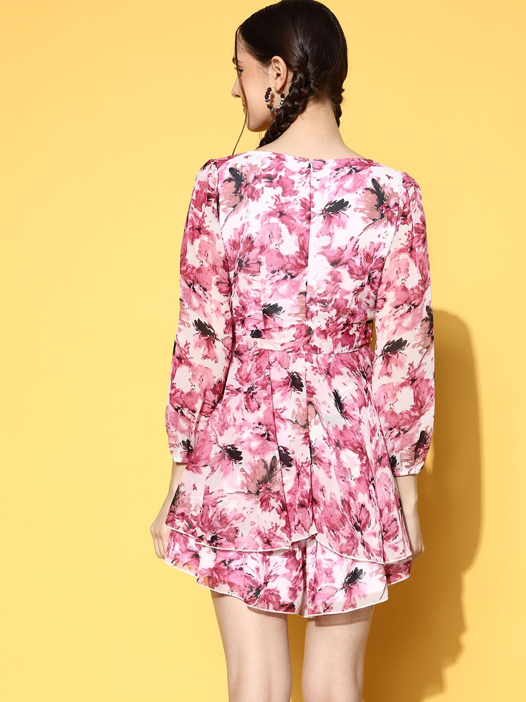 Berrylush Women Stunning White Printed Playsuit