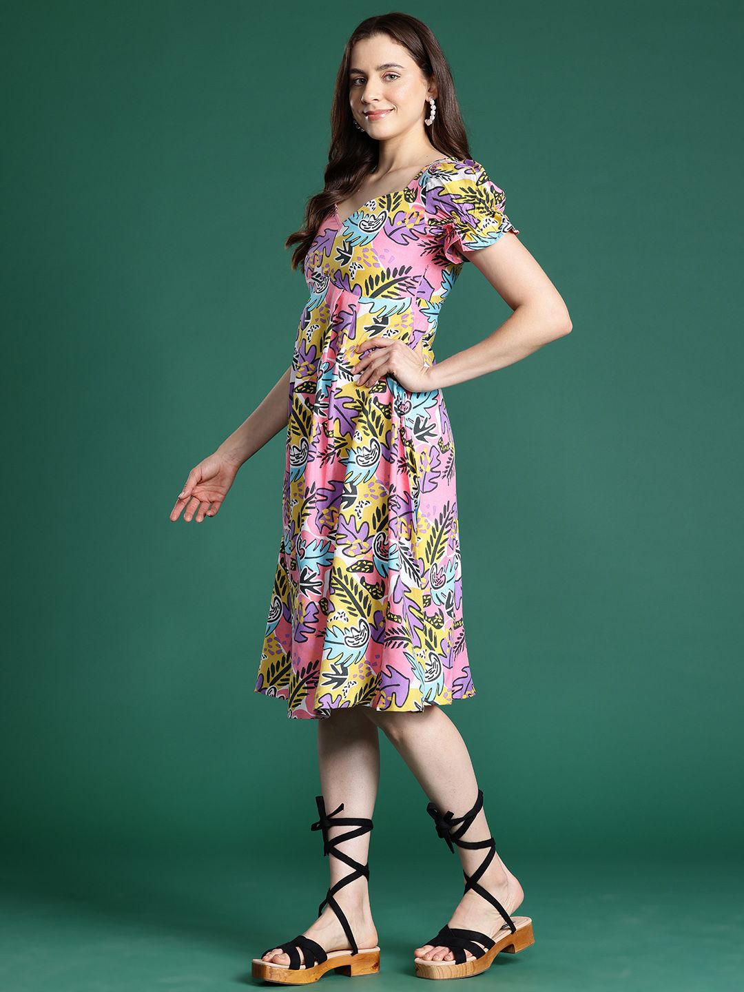 DressBerry Printed Puff Sleeves Fit & Flare Midi Dress