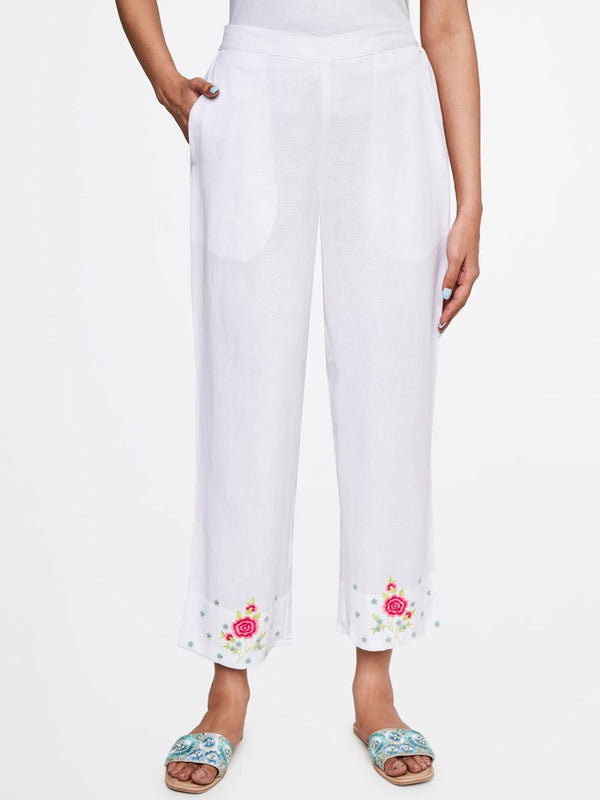 Global Desi Women Mid Rise Plain Straight Fit Trousers