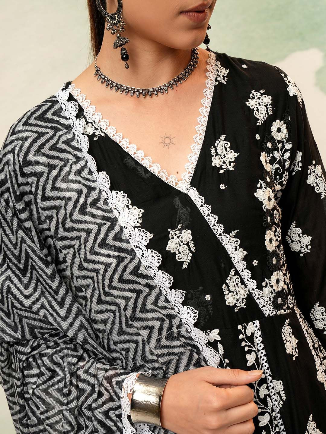 Vishudh Women Floral Embroidered Pure Cotton Kurta with Trousers & With Dupatta
