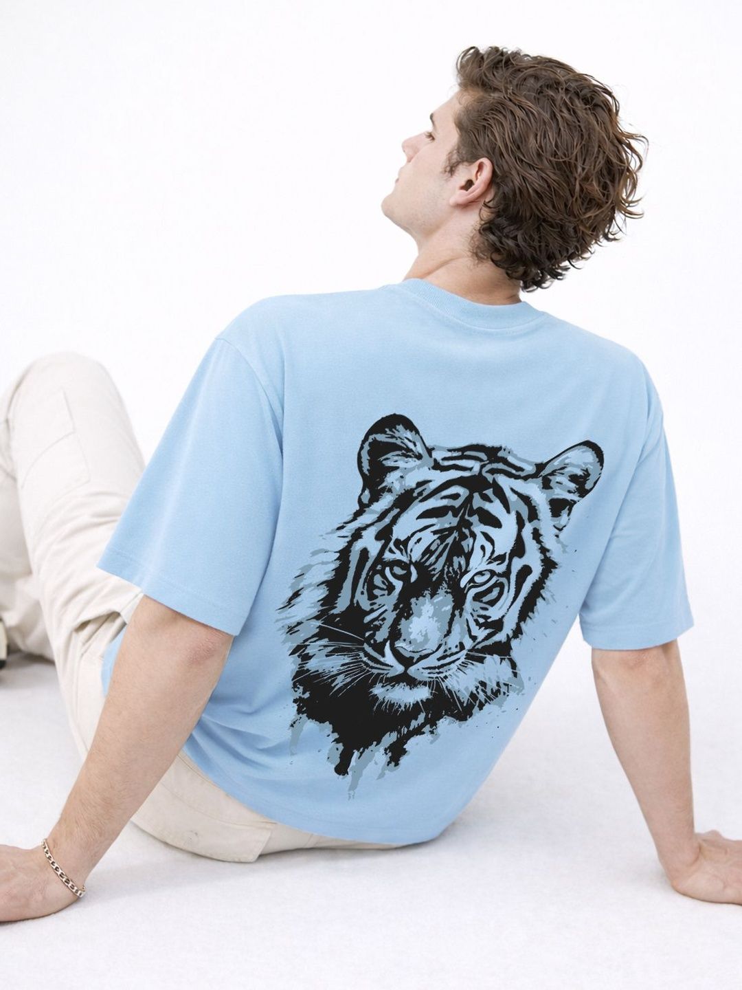 ADRO Men Printed Drop-Shoulder Sleeves T-shirt