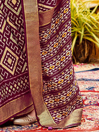 Saree mall Ethnic Motifs Printed Ikat Sarees with Tassels